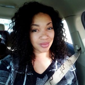 Meet your Posher, Pamela